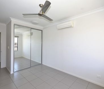 Large Modern Home with Pool & Park Across The Road - Side Access - Photo 5