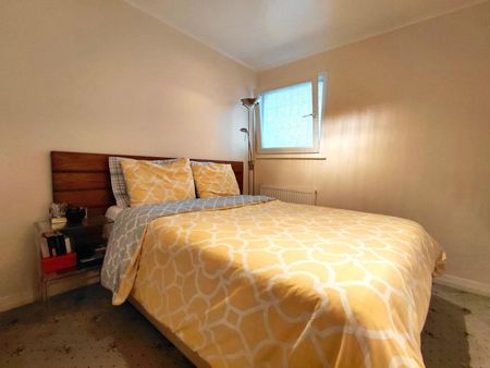 Barrydene, Oakleigh Road North, Whetstone, Barnet N20, London - Photo 2