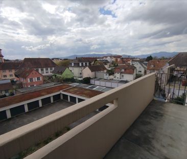 Location Appartement 4 pièces 86m² - Photo 5