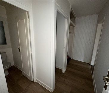 BEL APPARTEMENT RÉNOVÉ - Photo 3