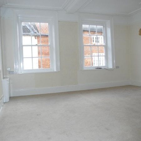 Appleton Gate, Newark, NG24 - Photo 1