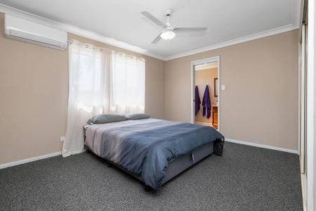 ONE BEDROOM GRANNY FLAT! - Photo 2