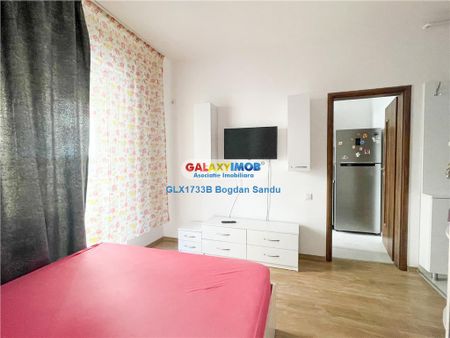 Garsoniera decomandata de inchiriat in Militari Residence - Fotografie 3