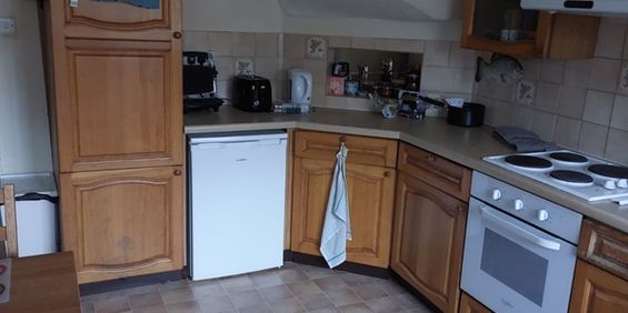 4 Bed Terraced House, Berkeley Close, SO15 - Photo 3