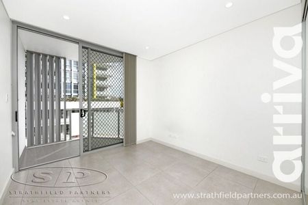 Arriva Strathfield | Luxury Light Filled 2 Bedroom Apartment - Photo 3