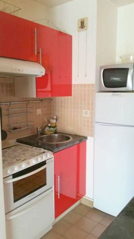 Location Appartement 1 pièce 35m² - Photo 3