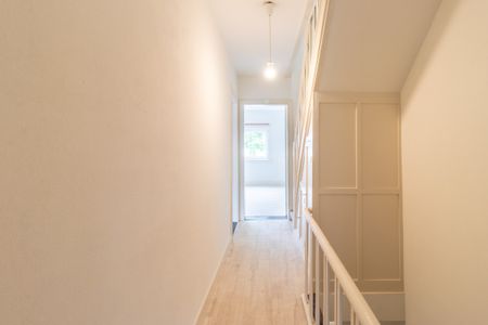 Gezinswoning met 4 slaapkamers en tuin in Wilrijk! - Photo 4