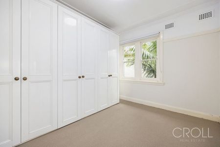 Stylish Art Deco Apartment in Prime Mosman Location - Photo 3