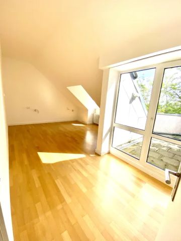 Exklusive 2-Zimmer-Penthousewohnung | TOP Lage in München-Denning - Photo 4