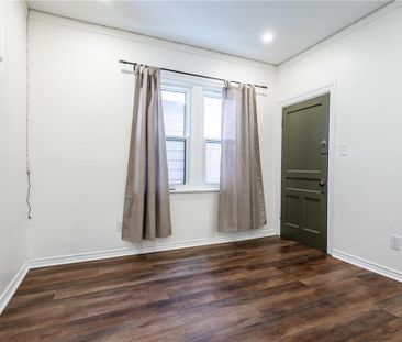 39 GARFIELD Avenue S Unit# 1, Hamilton, Ontario, L8M2R9 - Photo 1