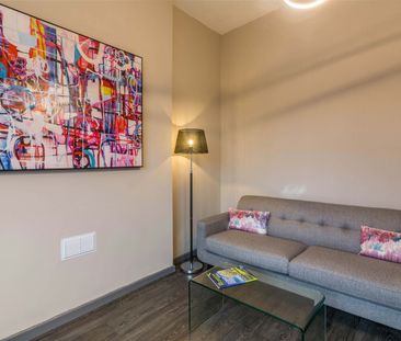 2 Bed Flat, Ebury Road, NG5 - Photo 1