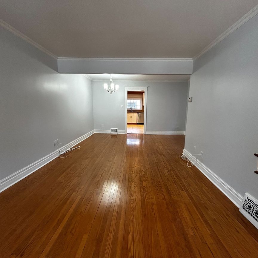 For Lease - 129 Kenwood Avenue, Toronto, Ontario - Photo 1