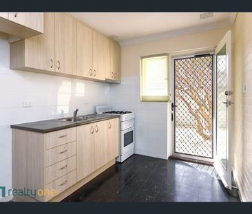 Cute Villa - Will Suit Most - Great Location Within Rossmoyne Schoo... - Photo 6