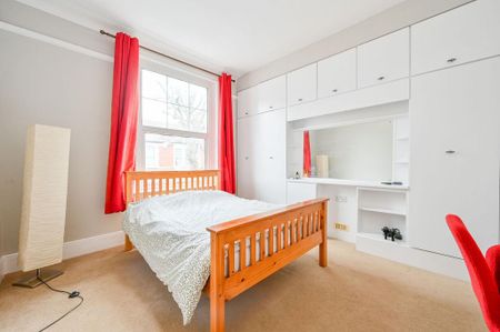 4 bedroom flat to rent - Photo 5