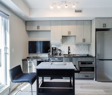 92 Hinton Avenue North - 606 - Photo 4