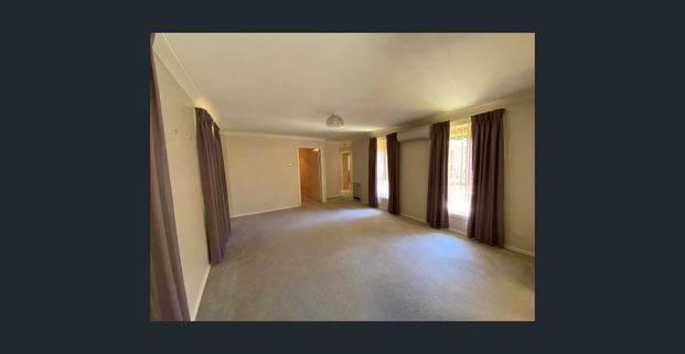 Comfortable Low Maintenance Villa - Photo 1