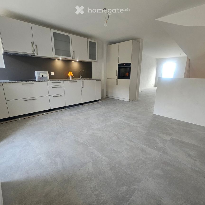 Maison contigüe entièrement rénovée Bougy-Villars - Foto 1