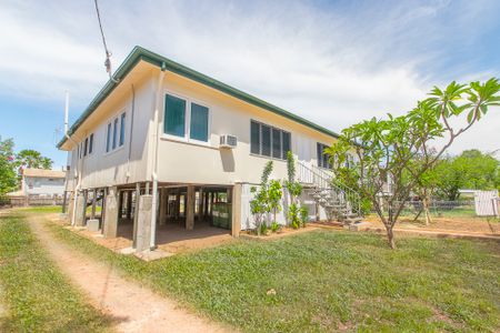 1/119 Eyre Street, North Ward QLD 4810 - Apartment For Rent | Domain - Photo 3
