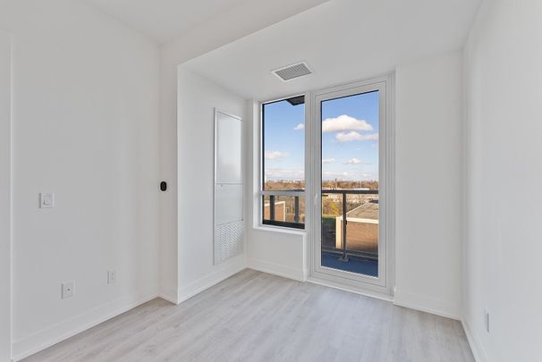 For Lease - 60 Central Park Roadway N/A Unit# 903, Toronto, Ontario - Photo 1