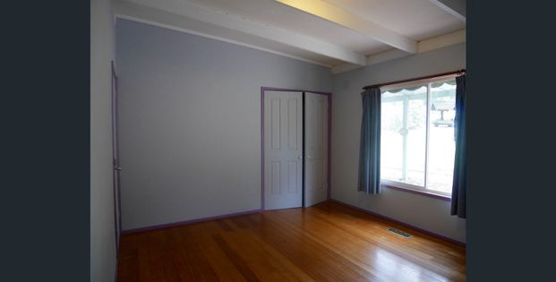 Charming 4-Bedroom Family Home in Peaceful Mount Evelyn - Photo 1