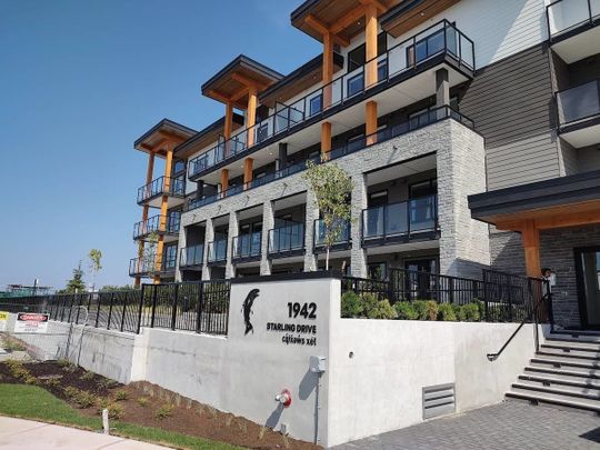 1942 Starling Drive #305, Tsawwassen, BC V4M0A8 - Photo 1