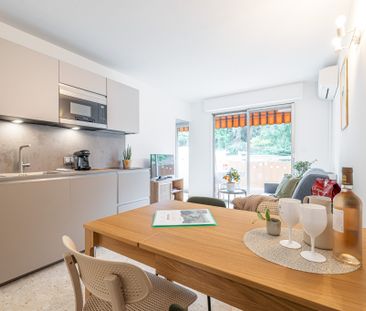 A LOUER 2P MEUBLE NICE QUARTIER PORT -ETUDIANT MOBILITE-6 MOIS - Photo 2