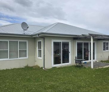 Furnished 3 bedroom property with master ensuite - Photo 5