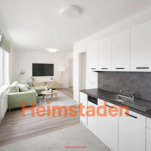 Pronájem bytu 2+kk 37 m - Fotografie 1