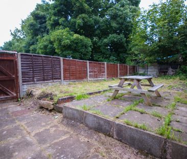 84 Harrow Road - Photo 2