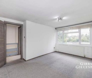 Rose Court, Nursery Road, Pinner, HA5 - Photo 3