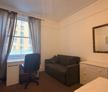 Room in a Shared Flat, Cromwell Road, SW7 - Photo 6
