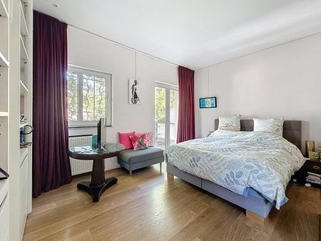 Uccle: Splendid 4-bedroom house with garden and terraces - Photo 3