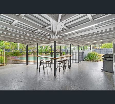 59-61 Baronia Cres, Holloways Beach, Qld 4878 - Photo 1