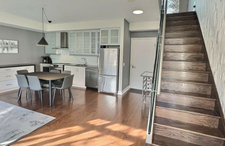 For Lease - 90 Stadium Road Unit# Th117, Toronto, Ontario - Photo 4