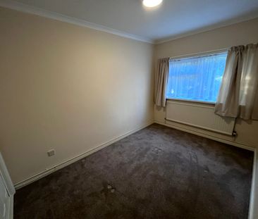 Long Oaks Court, Sketty, Swansea SA2 0QH - Photo 4