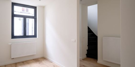 Huis te huur in Gent voor € 1.035 met 1 slaapkamer - foto 3