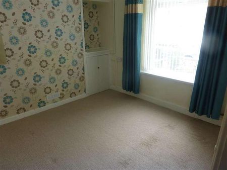 Penydre, Neath, SA11 - Photo 5