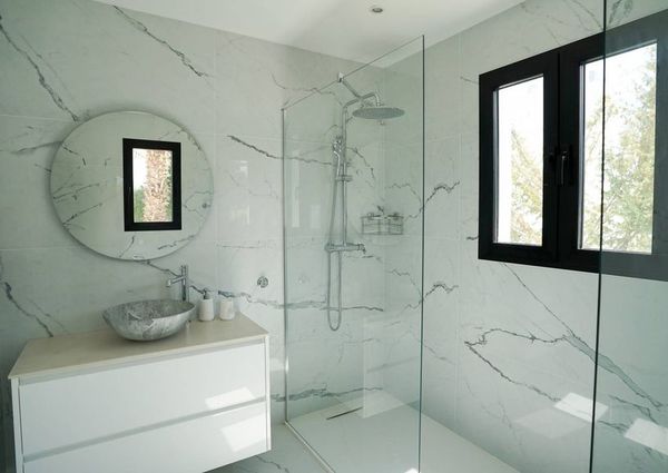 6 bedroom luxury Villa for rent in Benahavís, Spain