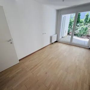 Traumhafte 3-Zimmer Wohnung mit Eigengarten, 1210 Wien - Photo 2