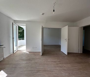 *perfekt für Familien* geräumige 5-Zimmerwohnung mit Balkon - Photo 1