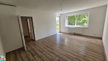 Großzügige 3-Zimmer Genossenschaftswohnung mit Balkon - Photo 2