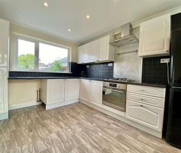 Pendre, Bridgend County Borough, CF31 - Photo 3