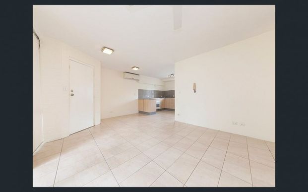 2bedroom nice home at toowong - Photo 1