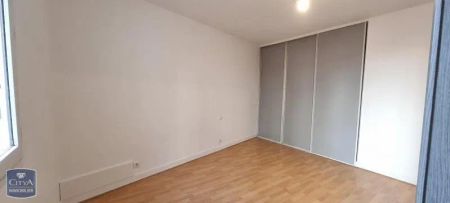 Appartement à louer 3 pièces 78.05m² - Photo 2