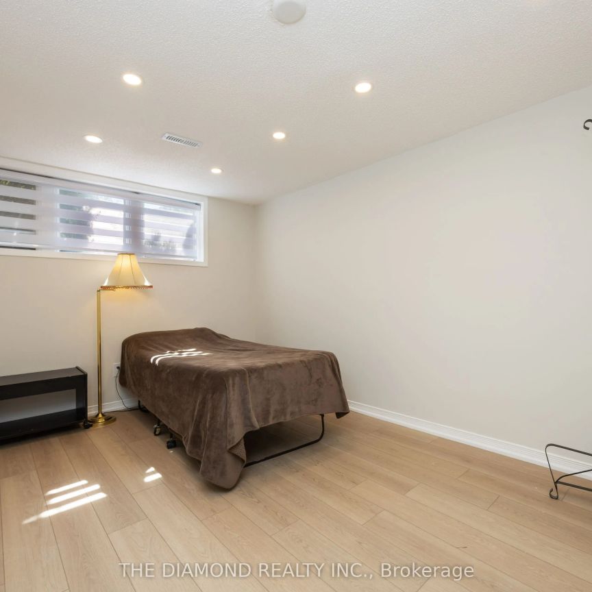 14 Foxwood Grove #Bsmt - Photo 1