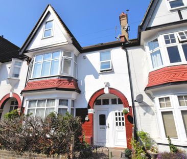 3 bedroom maisonette to rent - Photo 2