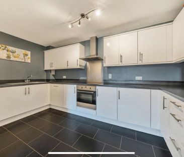 3 Bed Flat, Kennet Street, RG1 - Photo 6