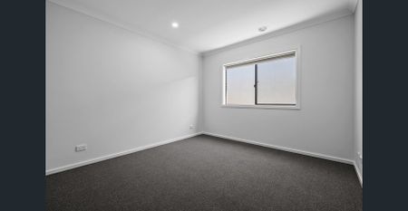 Brand New Designer Family Home in Sunbury - Photo 3