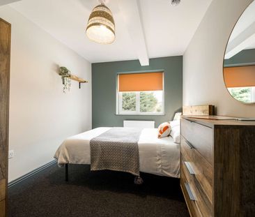 OX Living is proud to present this high-quality 8-bedroom co-living... - Photo 1