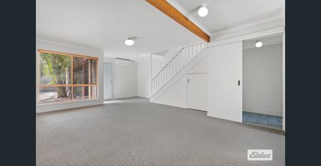 Fresh, Bright & Walk-to-Everything Convenience! - Photo 3